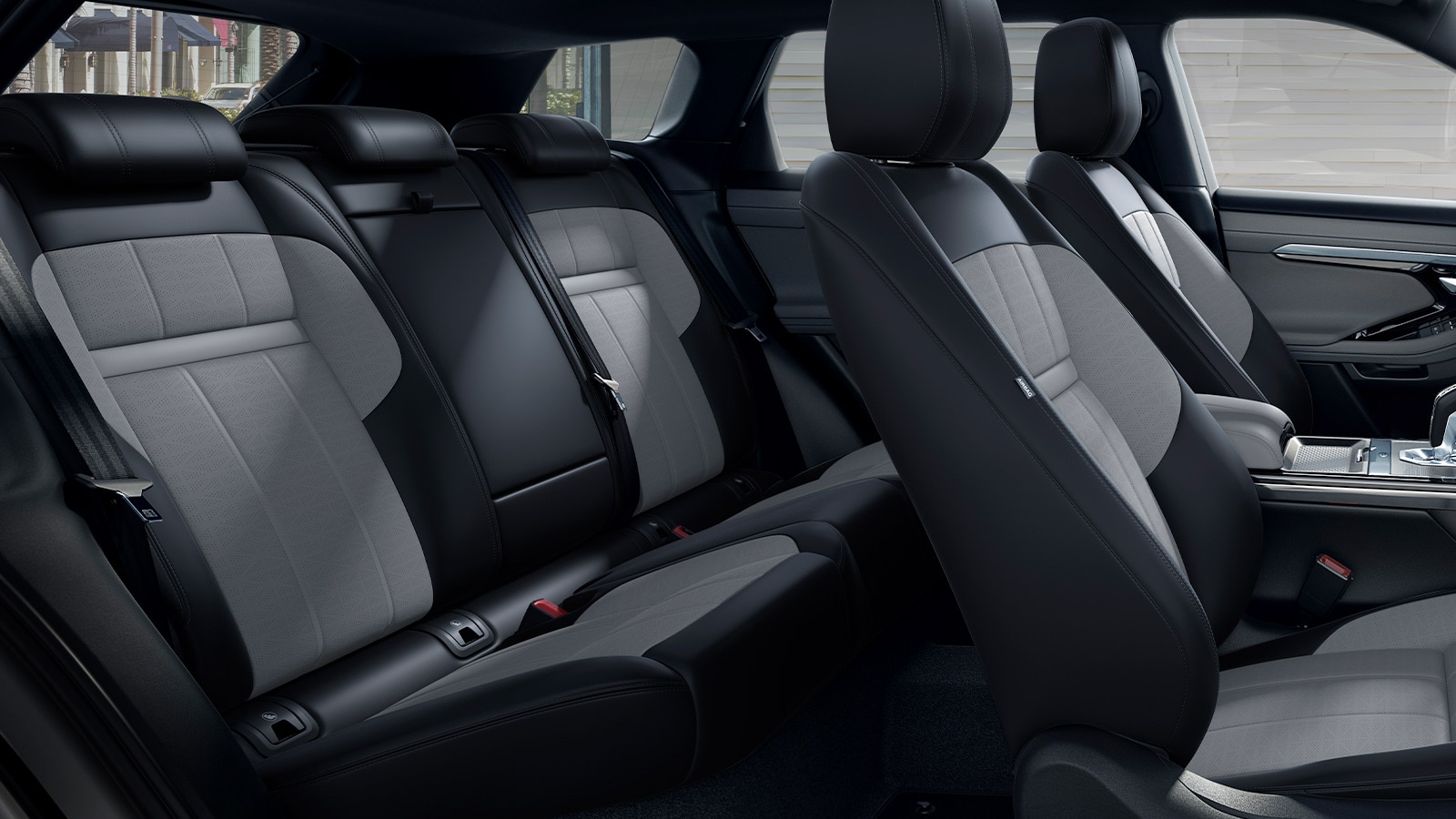 Range Rover Vogue - Airport VIP Services